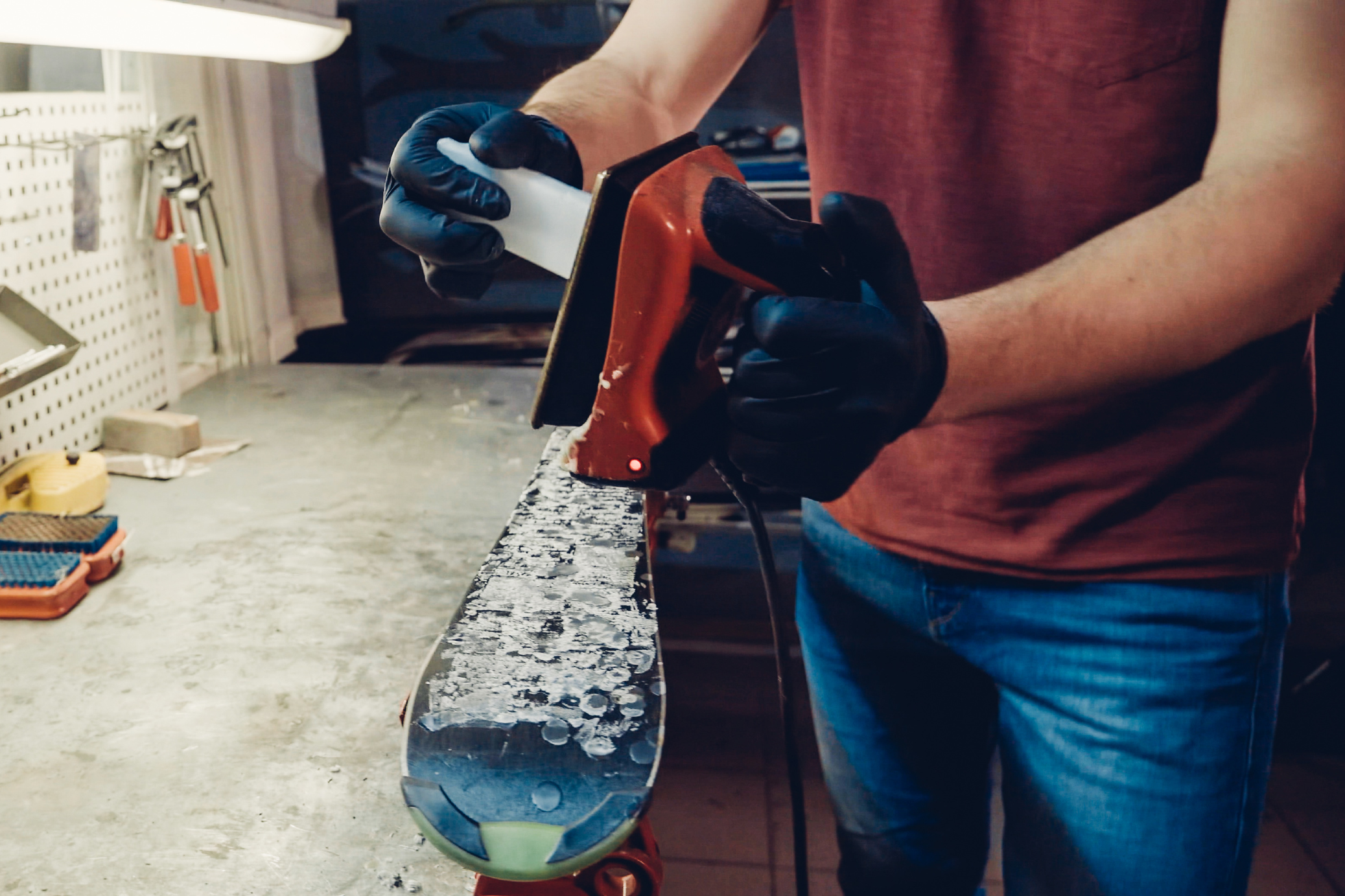 How to Wax Your Skis and Snowboards